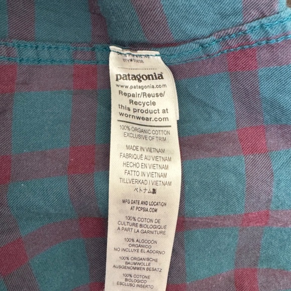 EUC Patagonia Long-Sleeved Pima Cotton Shirt, Blue/Red plaid, size L - Picture 6 of 7
